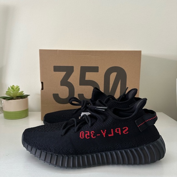 Yeezy Boost 350 V2 CP9652 ‘Bred’ Men’s Size 11 - Picture 3 of 11